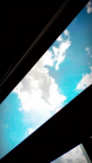 ���E���Ⴄ�ȂƎv��������